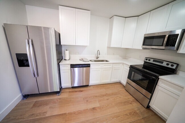Photo - 501 38th Ave N Unit 1