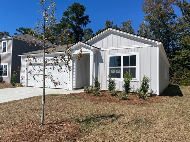 Photo - 239 W Bradford Pointe Dr