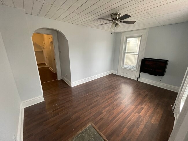Sala de estar - 127 N Arlington Ave Unidad 2