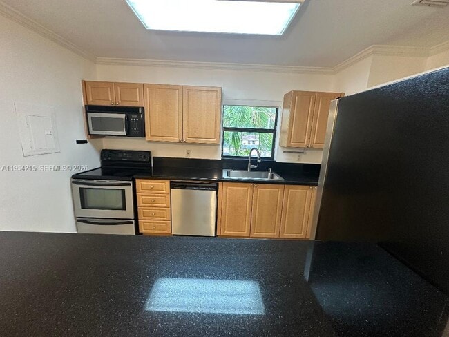 Photo - 32 Camden Dr Unit 7