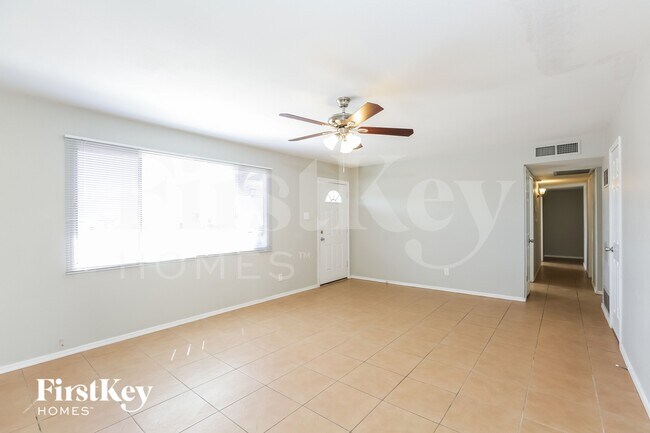 Photo - 5214 S 44th Pl