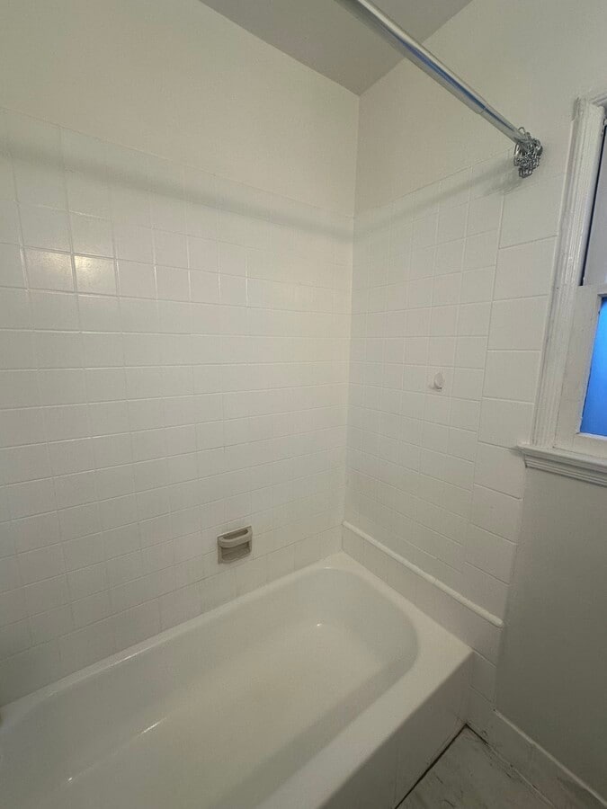 Photo - 1444 S Ogden Dr Unidad Studio Granny