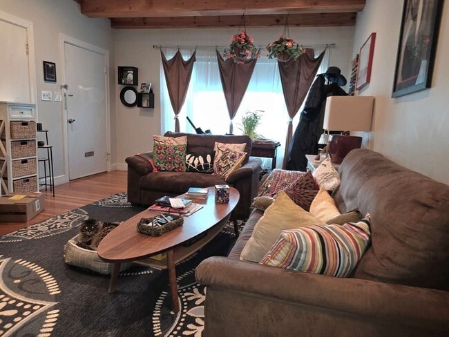 Photo - 70 Beaconwood Rd