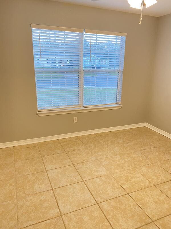 Photo - 1780 Dawes Rd
