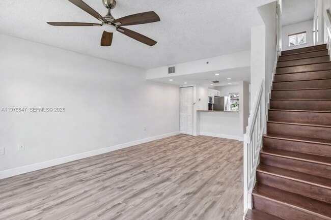 Photo - 126 Riviera Cir