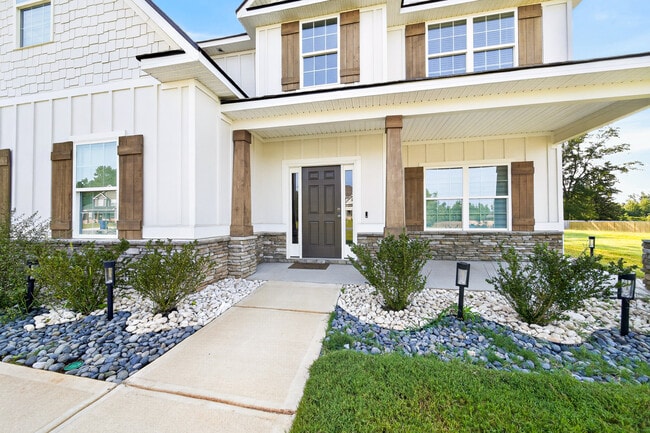 Photo - 63 Lee Rd 2234