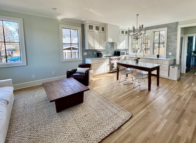Photo - 1709 F St