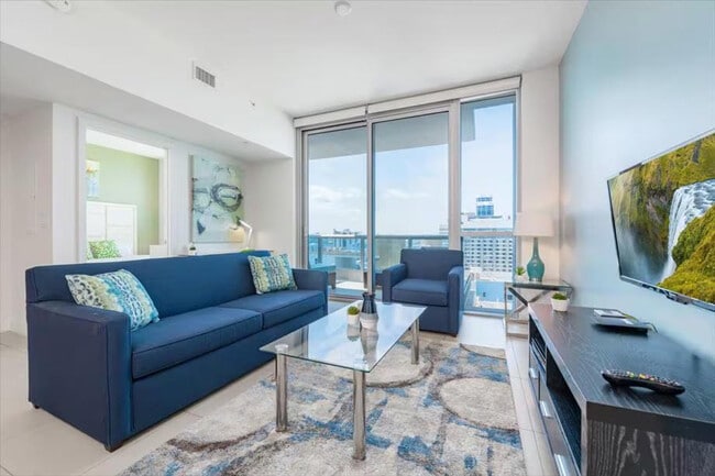 Building Photo - 6551 Collins Ave Unit ID1039918P Rental