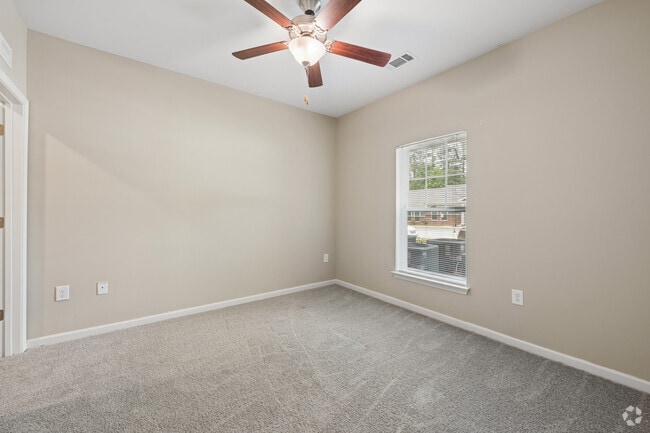 2BR, 1BA - 1,067SF - Second Bedroom