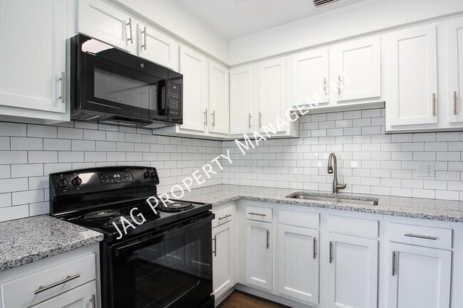 Photo - 1426 Berrier St Unit 4