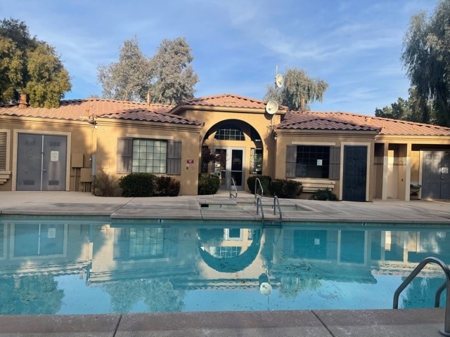 Building Photo - 2141 Hussium Hills St Unit 206