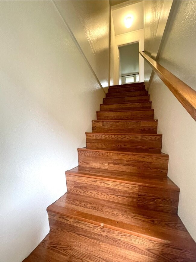 Photo - Townhouse Rental - 2 Bedroom, 1.5 Bathroom, 1 Parking in Waiau Gardens Kai! Unit 52