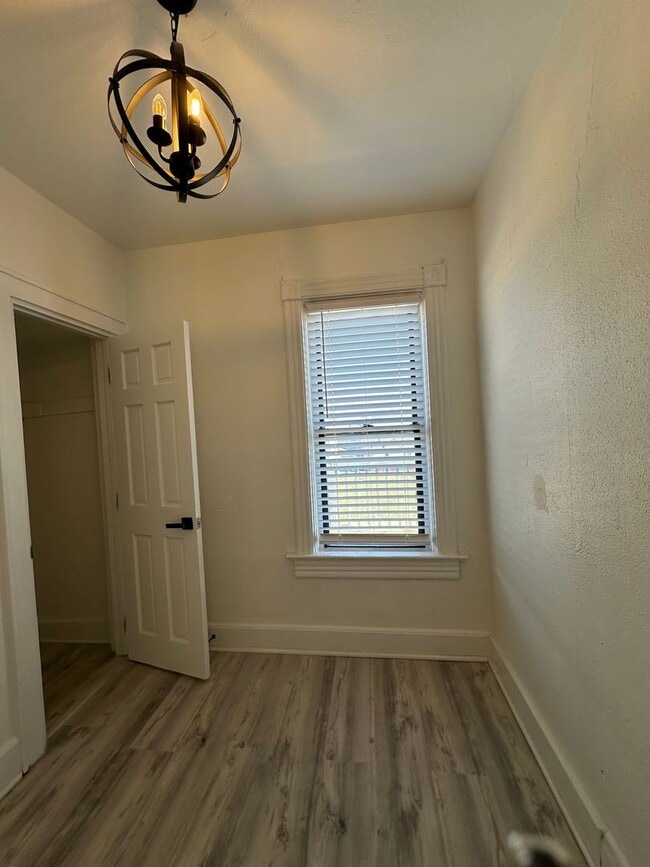 Photo - 3205 N 3rd St Unidad 3207 N 3rd St