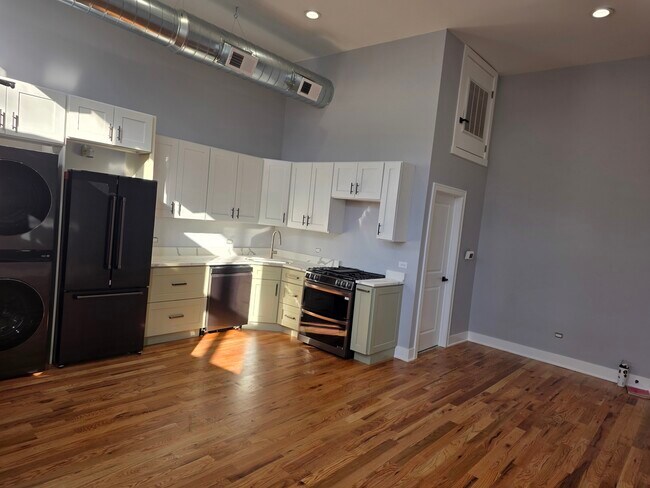 Photo - 831 S Western Ave Unit 1F