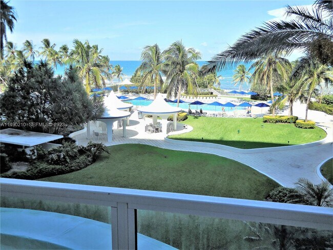 Photo - 5151 Collins Ave Unit 519