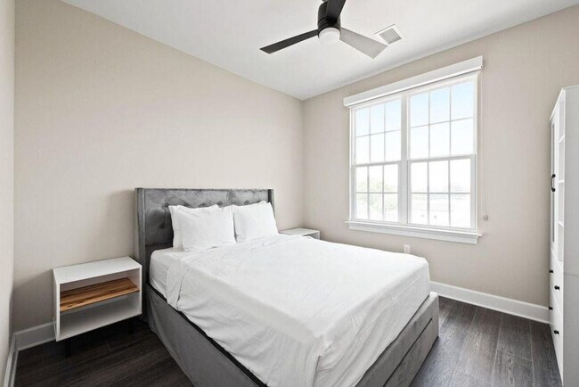 Photo - 3500 St Claude Ave Unidad ID1266594P