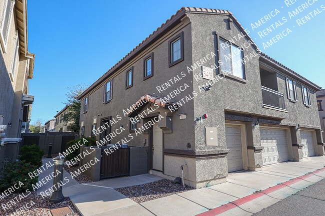 Building Photo - 1255 S Rialto Unit 101