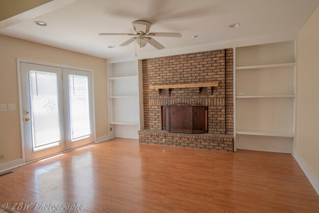 Photo - 129 S Orchard Dr