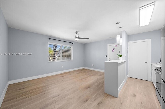 Photo - 6330 SW 79th St Unit 18