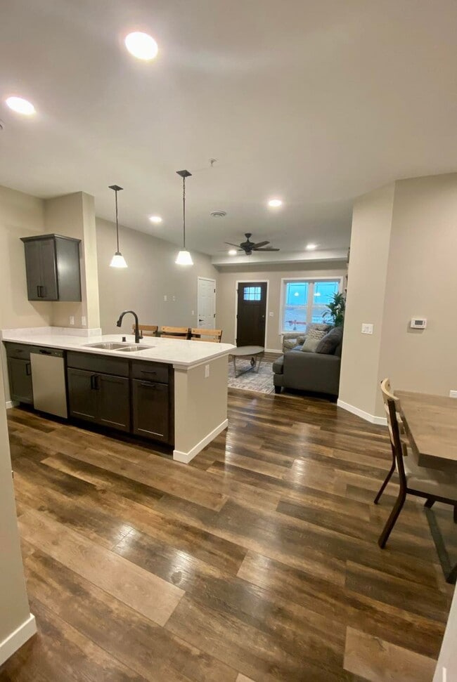 Loras Estates