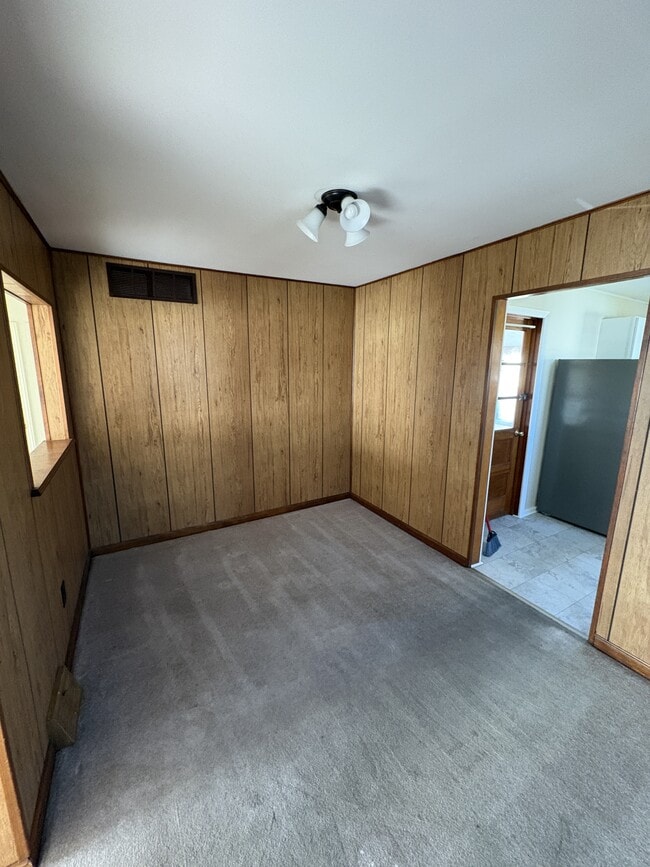 Photo - 701 Brooke Ave