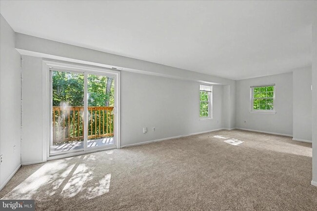 Photo - 678 Newbridge Ct Unidad 4