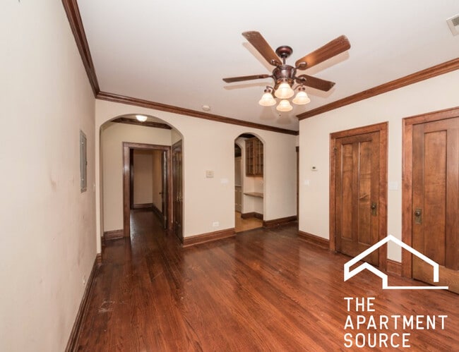 Building Photo - 2920 W Cullom Ave Unit 2W