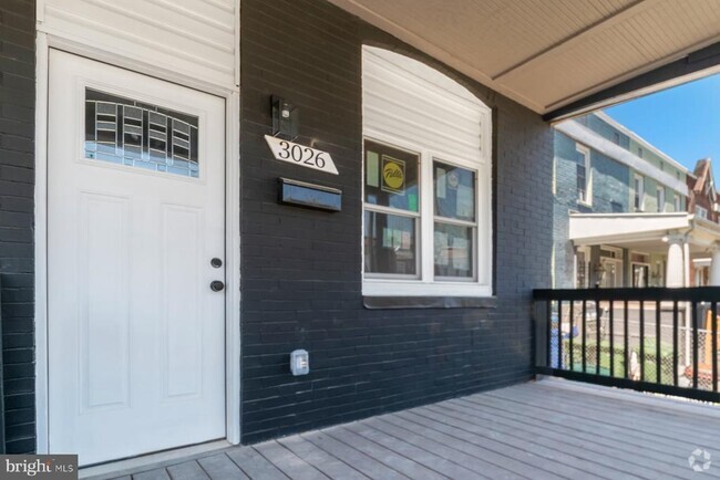 Building Photo - 3026 W Garrison Ave Rental