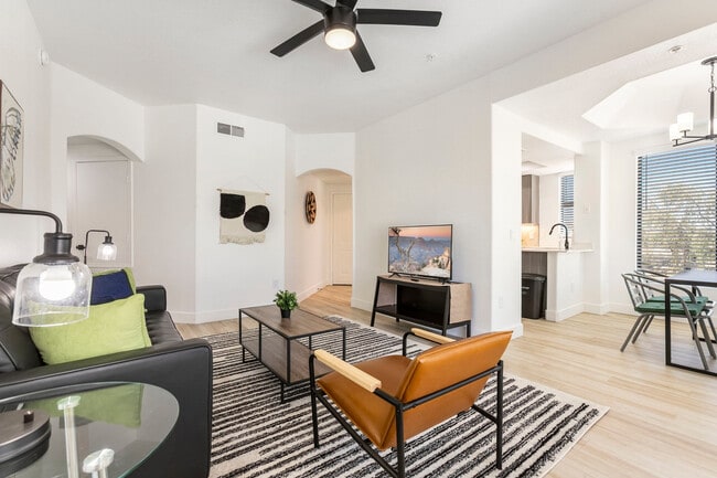 Photo - 15608 N 71st St Unidad ID1035261P