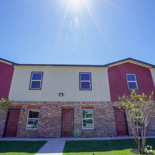 Building Photo - Maverick Townhomes