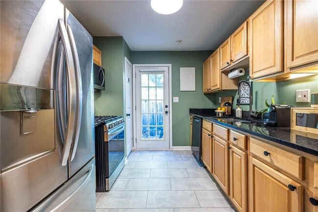 Photo - 520 Park Ave SE