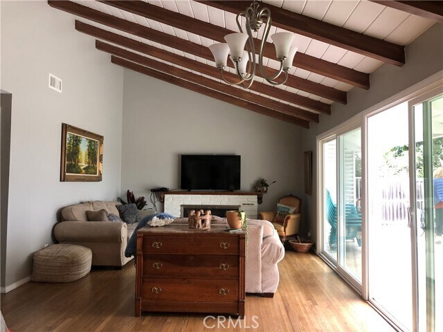 Photo - 5028 Willow Wood Rd