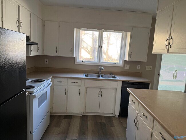 Photo - 9007 Mahogany Row SE Townhome