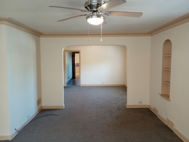 Photo - 7800 S Yates Blvd Unidad 2