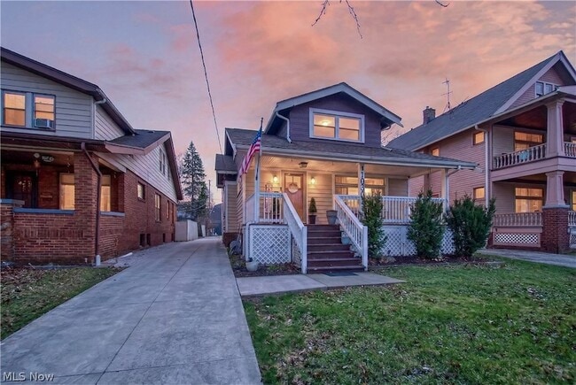 Photo - 10903 Parkhurst Dr