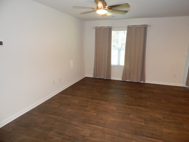 400 Oakmont Valley Trl