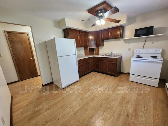 Photo - 2601 N 58th St Unit Apt 3