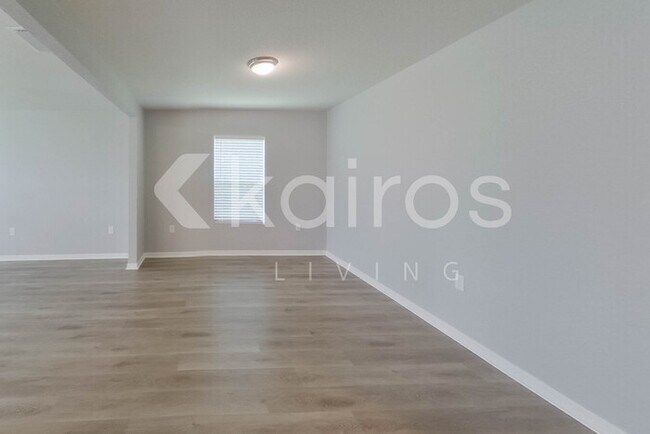 Photo - 1233 Huntington St