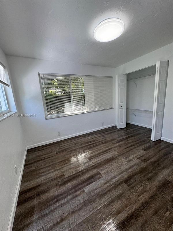1416 SW 27th St