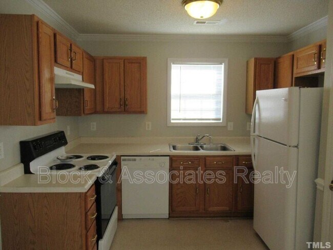 Photo - 1720 Pebble Ridge Dr