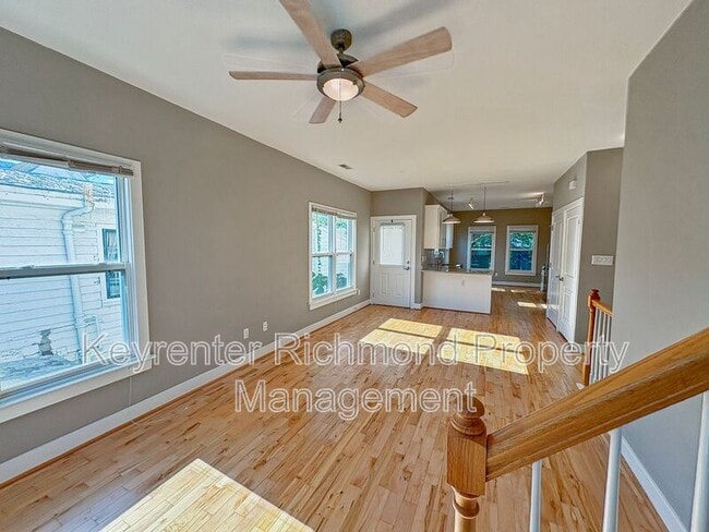 Photo - 1311 Perry St Unit B
