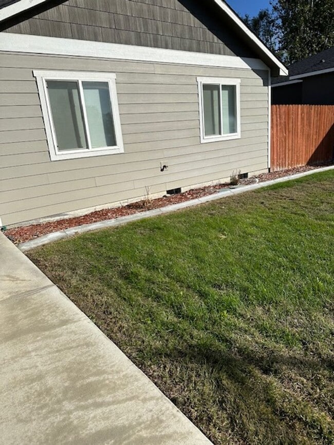 Photo - **Charming 3-Bedroom Home - Ready for You!**