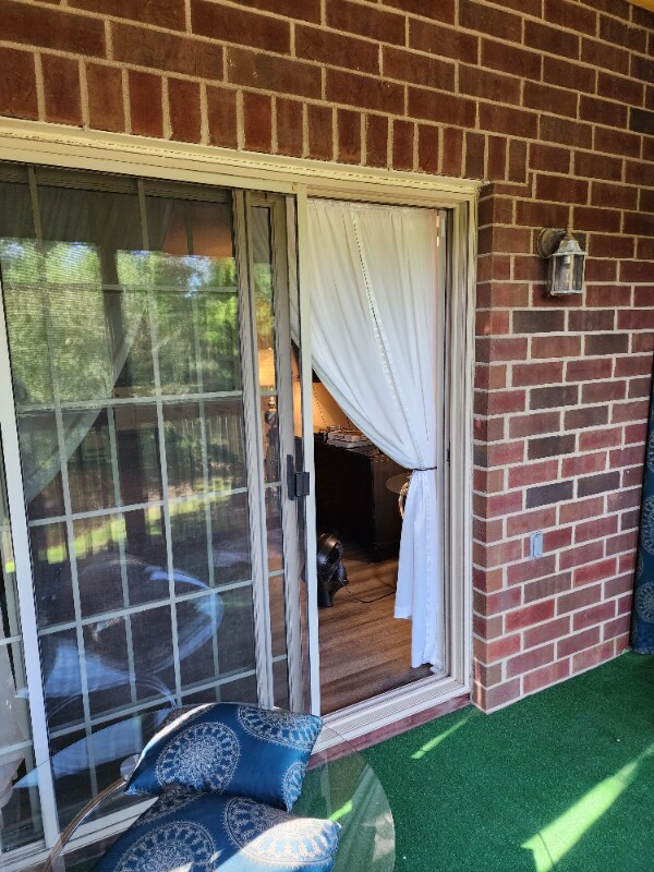 Photo - 1350 Douglas Dr N