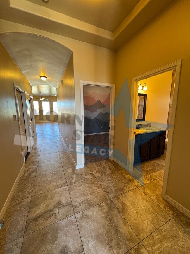 3127 Agua Ladoso Ave