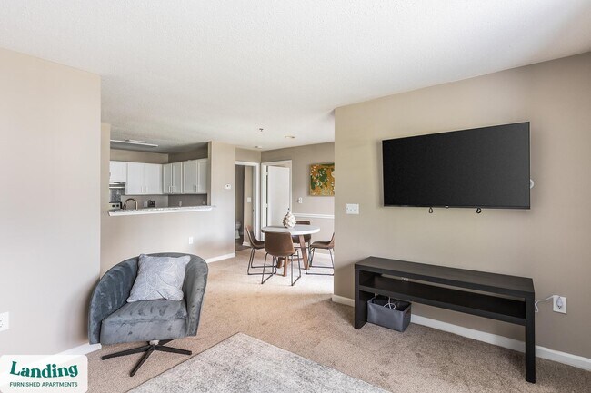 Photo - 300 Long Shoals Rd Unidad 10L