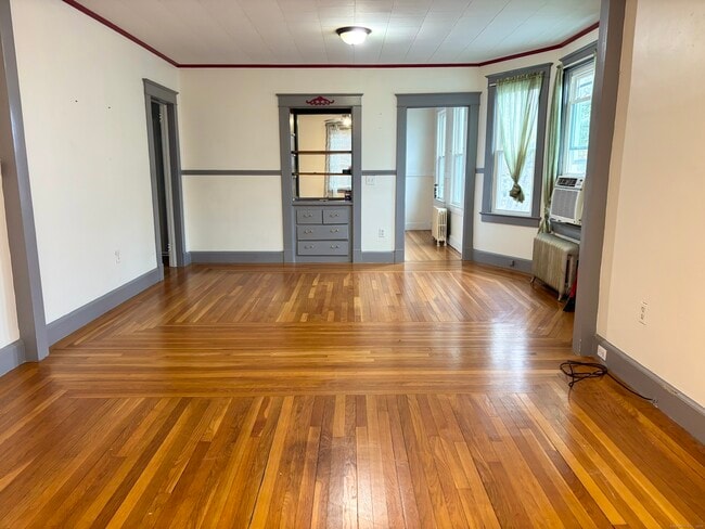 Photo - 19 Darrow St Unit 2