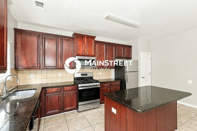 4 Bedroom Pet-Friendly Home in Atlanta, GA with Main Street Renewal