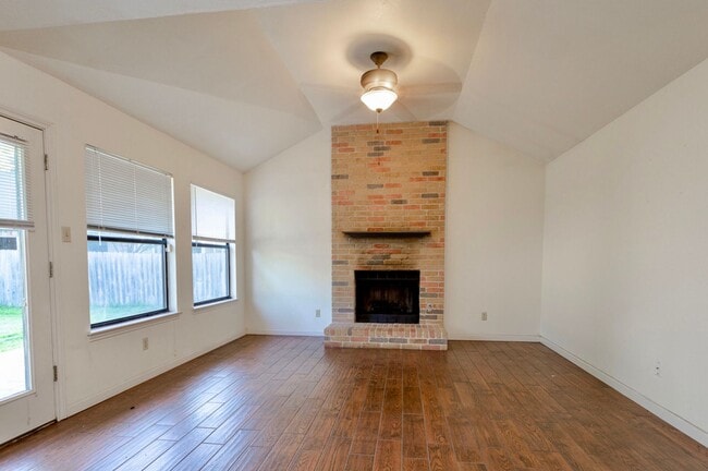 Photo - 7804 Chimayo Cove Unit B