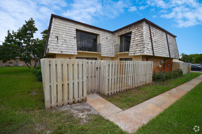 Building Photo - 119 Lake Arbor Dr Rental