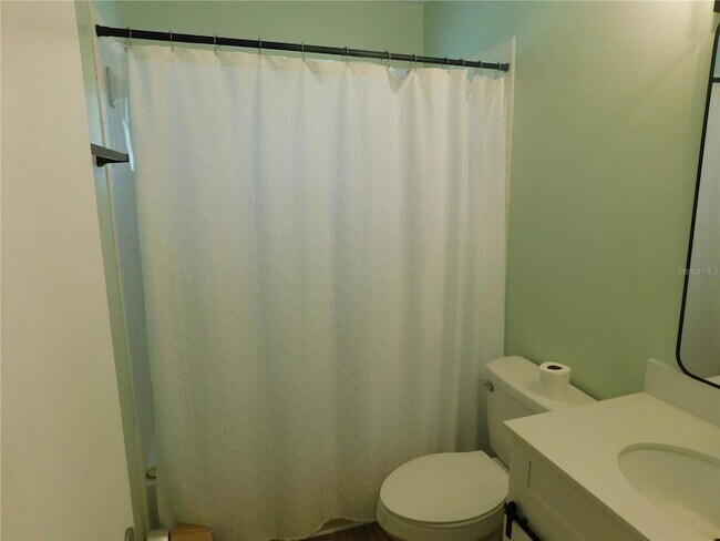 Photo - 462 Briarwood Rd